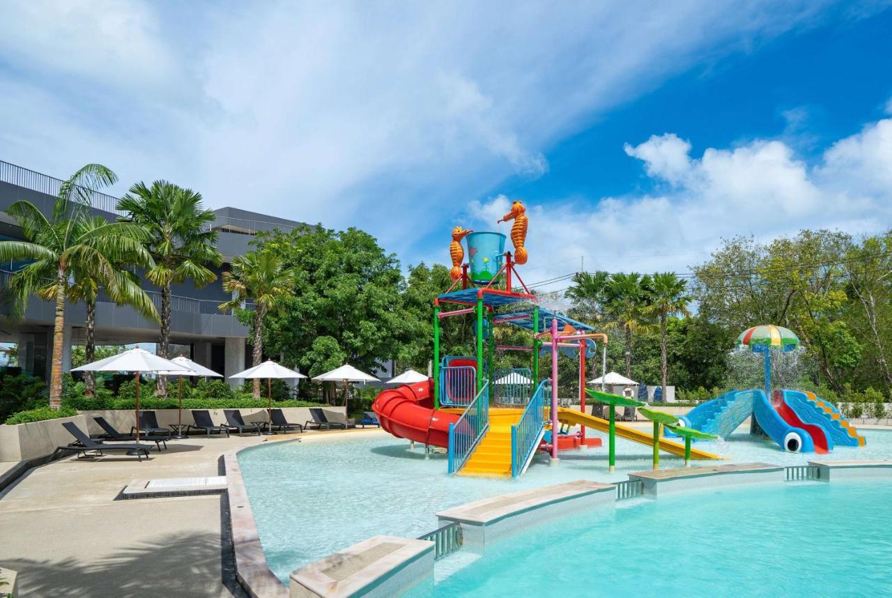 Wyndham La Vita Rawai Phuket Extérieur photo