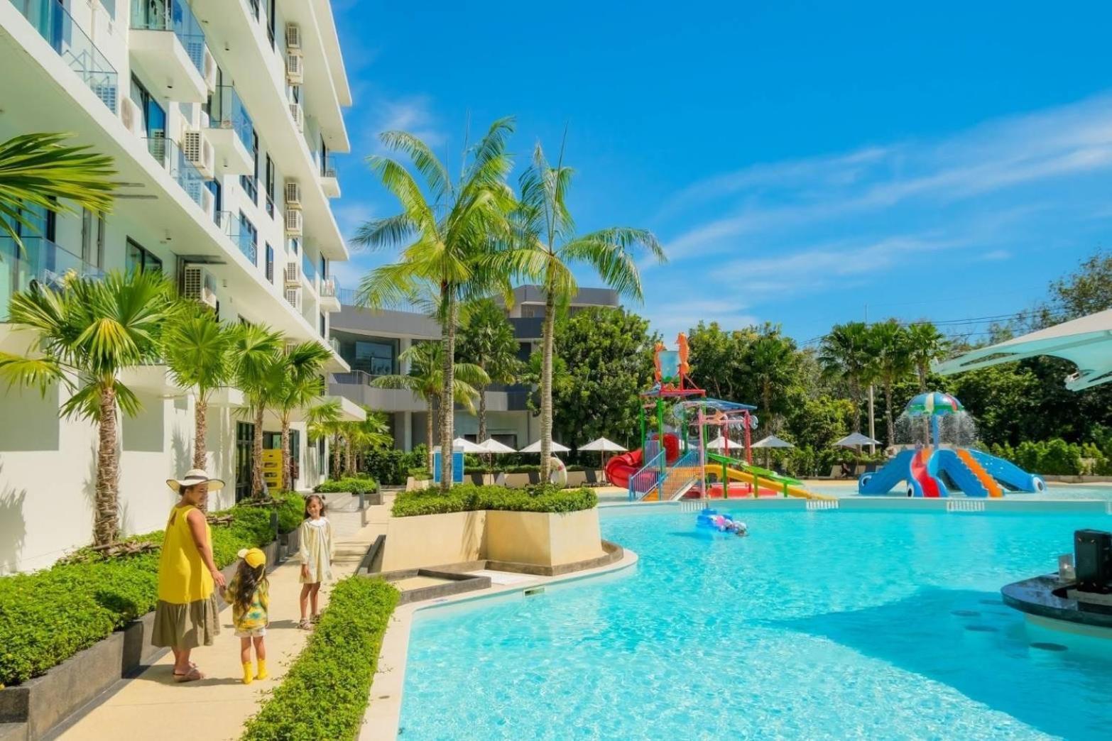 Wyndham La Vita Rawai Phuket Extérieur photo