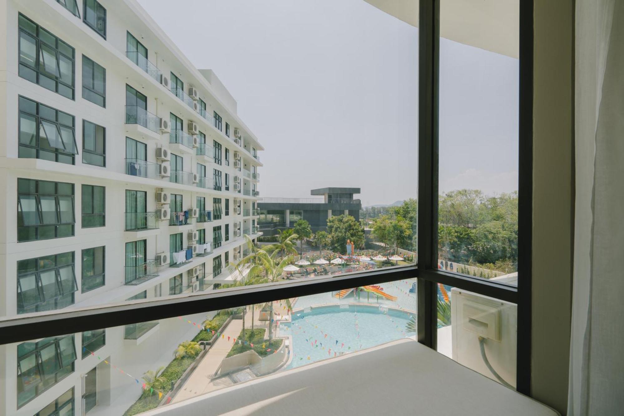 Wyndham La Vita Rawai Phuket Extérieur photo