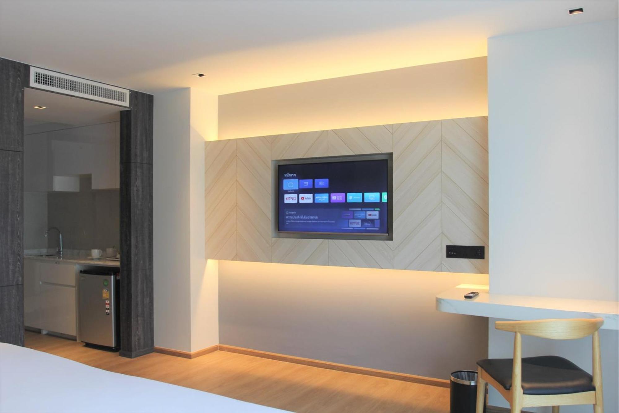 Wyndham La Vita Rawai Phuket Extérieur photo