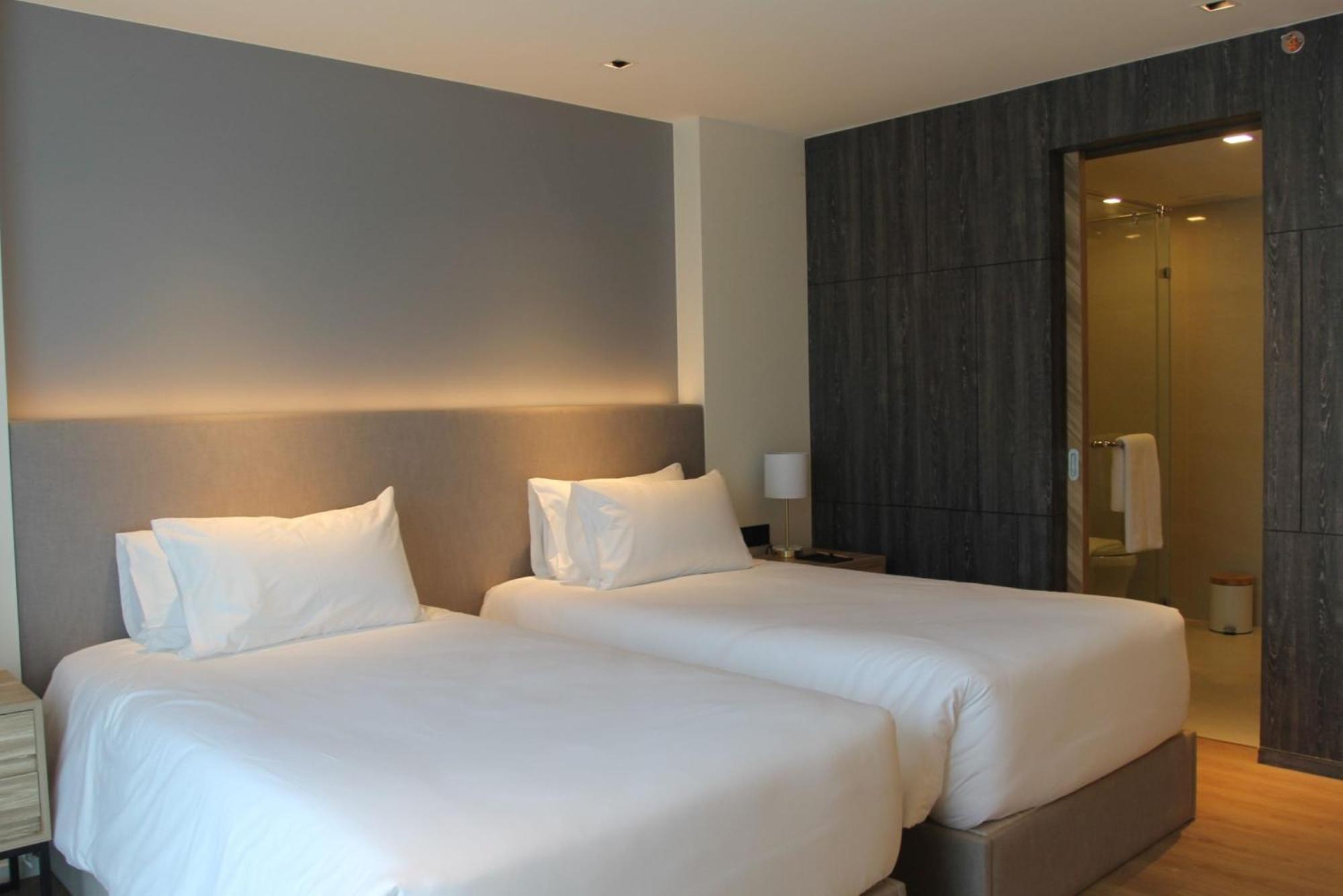Wyndham La Vita Rawai Phuket Extérieur photo